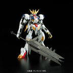 Full Mechanics Gundam Barbatos Lupus Rex montado de frente con la Ultra Large Mace.