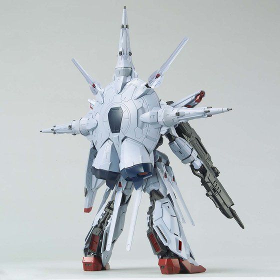 Vista trasera del MG Providence Gundam con el sistema DRAGOON desplegado.