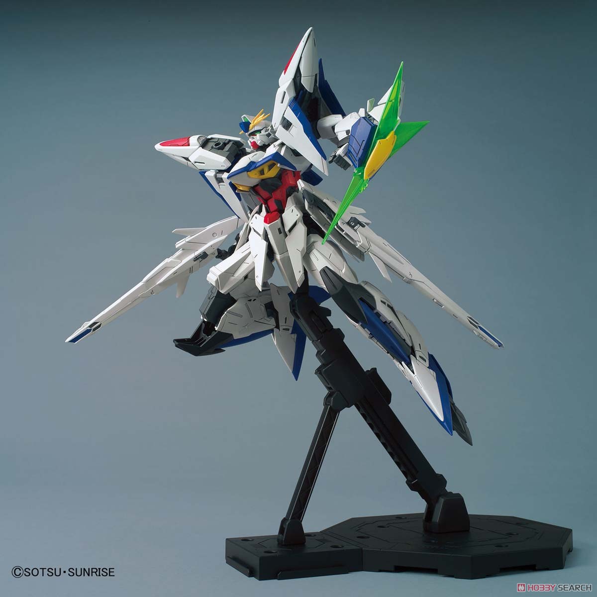 MG Eclipse Gundam de Bandai, imagen 4.