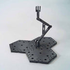 Action Base 4 Black montada con tres plataformas hexagonales y brazo articulado;