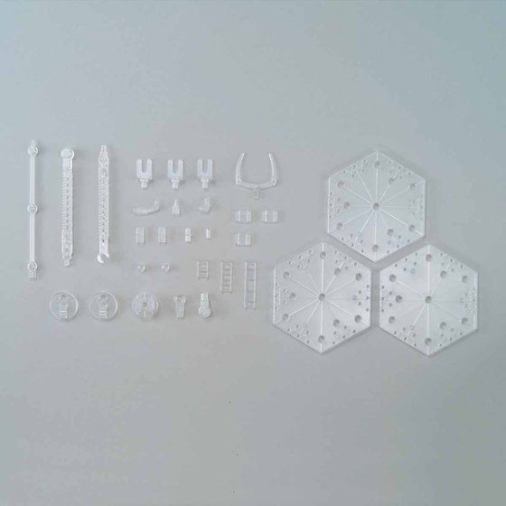 Piezas transparentes y adaptadores incluidos con Bandai Action Base 4 Clear;