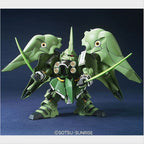 BB Senshi No. 367 Kshatriya de Bandai montado en pose con dos sables de haz.