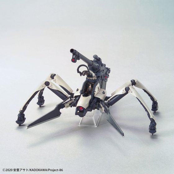 HG Juggernaut Shin Use con la cabina abierta y piloto visible;