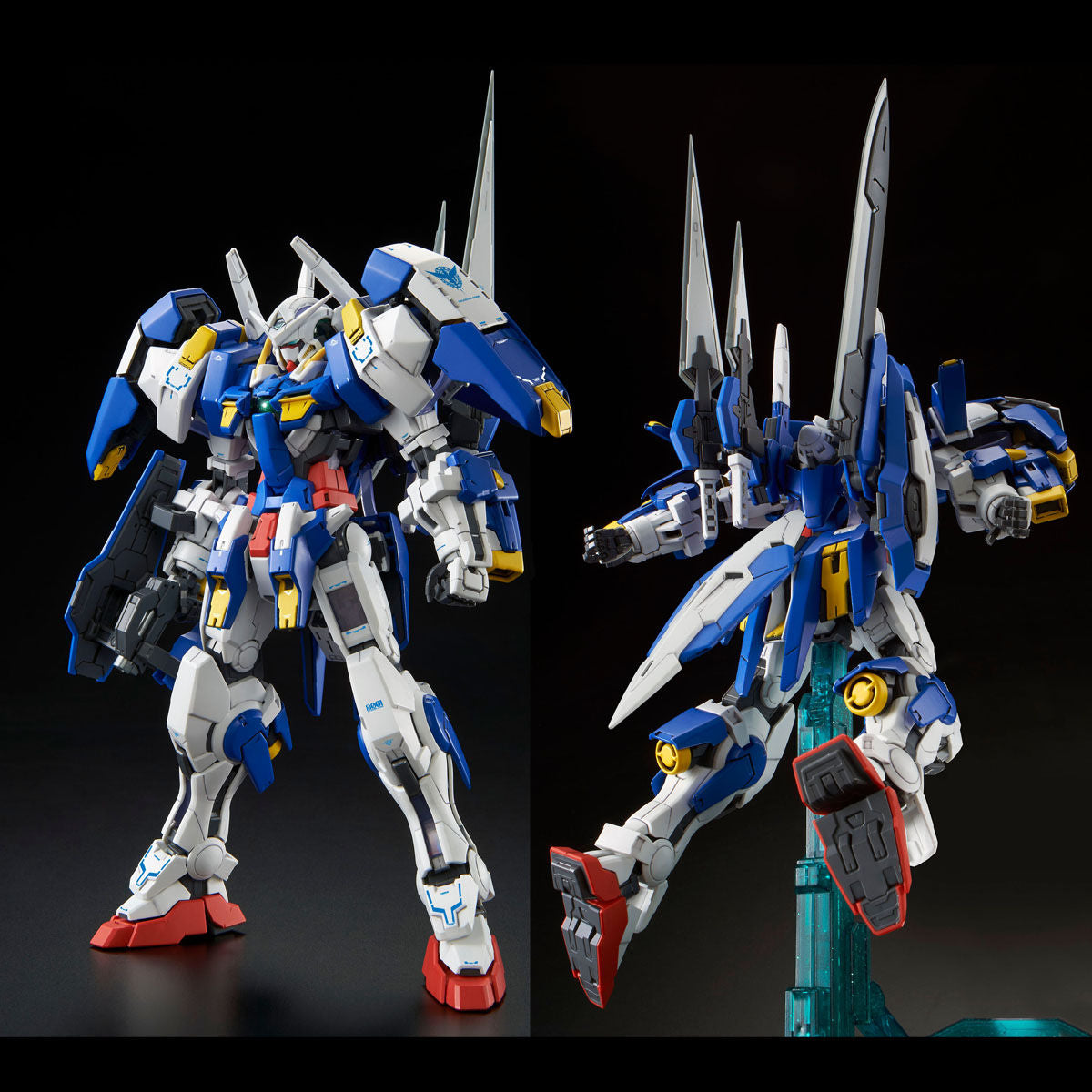 Comparativa de las configuraciones Gundam Avalanche Exia y Avalanche Exia Dash.