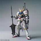 MG Gundam Barbatos montado en vista frontal con su maza.