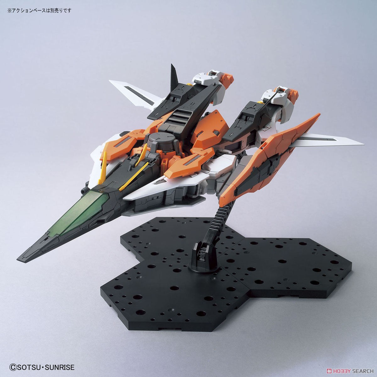 MG Gundam Kyrios de Bandai, vista del modelo 4.