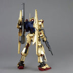 Vista posterior del MG Hyaku-Shiki Ver. 2.0 con rifle y bazuca.