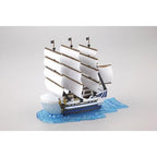 One Piece Moby Dick de Bandai: barco montado con el efecto de agua incluido.