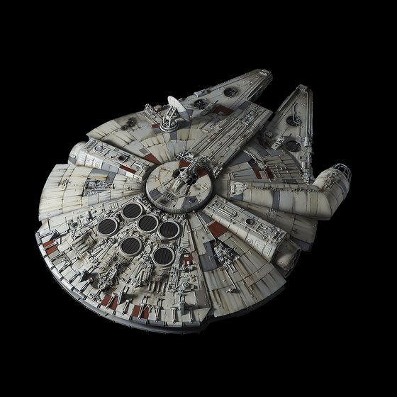 PG Millennium Falcon, vista posterior y superior.