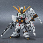 SD EX-Standard Nu Gundam, pose con armamento.