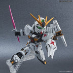 SD EX-Standard Nu Gundam, pose con sable.
